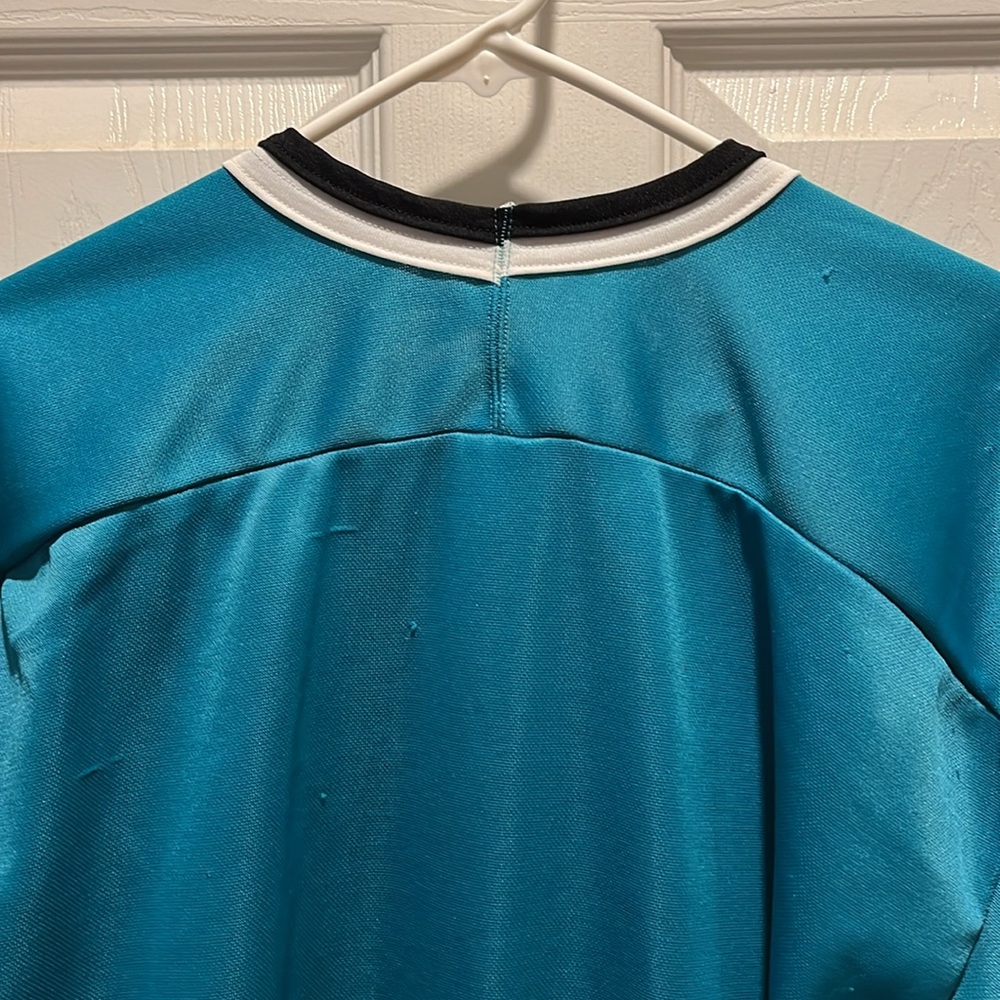 San Jose Shark Hockey Jersey - Picture 5 of 5
